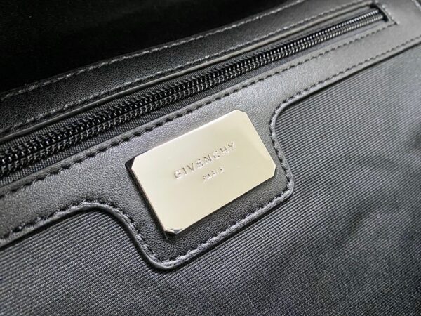 Givenchy Essentiel U Backpack Black For Men, Men's Backpacks 17in/43cm GVC