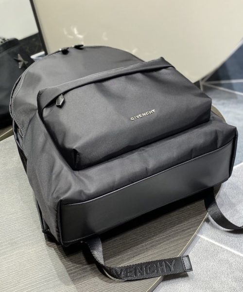 Givenchy Essentiel U Backpack Black For Men, Men's Backpacks 17in/43cm GVC