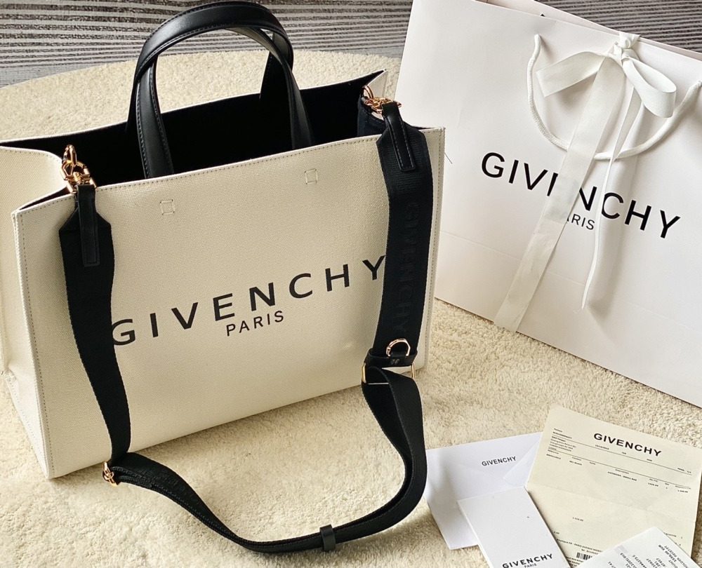 Givenchy Medium G Tote Shopper Bag Canvas Ivory For Women, Women's Handbags, Shoulder Bags 14.5in/37cm GVC BB50N2B1H1-105
