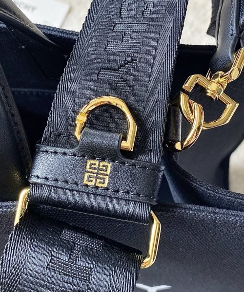 Givenchy Medium G Tote Shopper Bag Canvas Ivory For Women, Women's Handbags, Shoulder Bags 14.5in/37cm GVC BB50N2B1H1-105