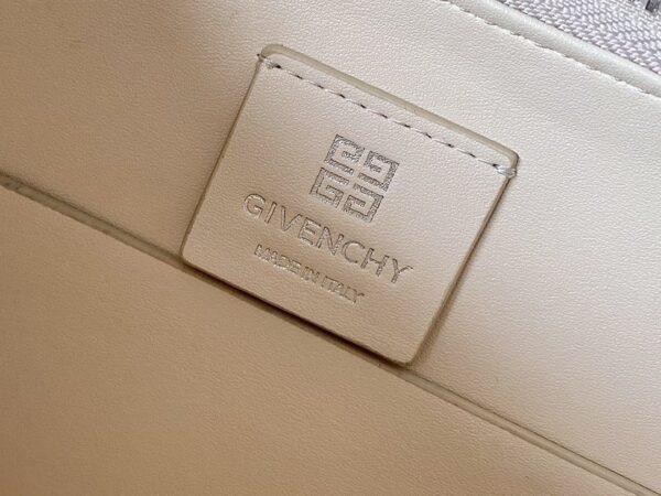 Givenchy Medium Moon Cut Out Bag Beige For Women, Women's Handbags, Shoulder Bags 11.8in/30cm GVC