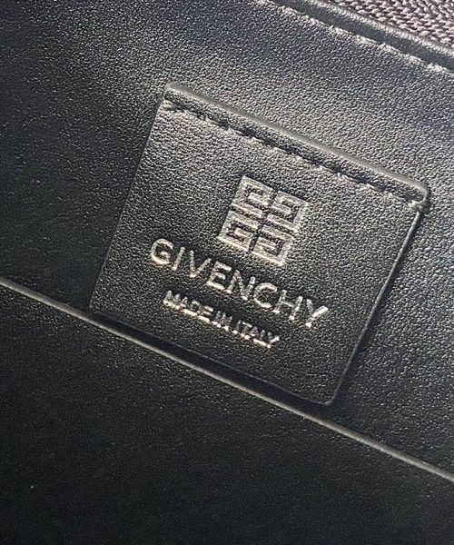 Givenchy Medium Moon Cut Out Bag Black For Women, Women's Handbags, Shoulder Bags 11.8in/30cm GVC BB50LWB1A4-001