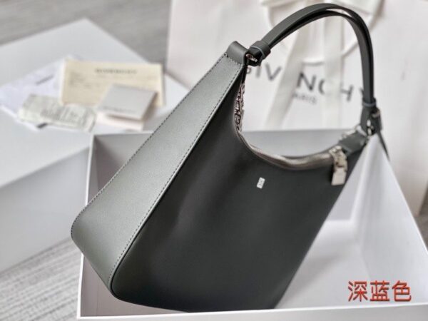 Givenchy Medium Moon Cut Out Bag Black For Women, Women's Handbags, Shoulder Bags 11.8in/30cm GVC BB50LWB1A4-001
