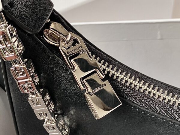 Givenchy Medium Moon Cut Out Bag Black For Women, Women's Handbags, Shoulder Bags 11.8in/30cm GVC BB50LWB1A4-001