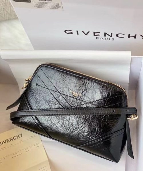 Givenchy Messenger Bag Black For Women, Women's Handbags, Shoulder And Crossbody Bags 9.8in/25cm GVC