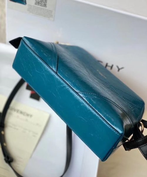 Givenchy Messenger Bag Blue For Women, Women's Handbags, Shoulder And Crossbody Bags 9.8in/25cm GVC