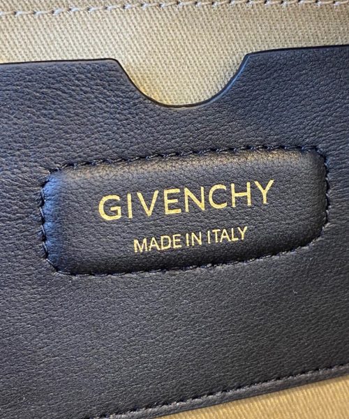 Givenchy Messenger Bag Blue For Women, Women's Handbags, Shoulder And Crossbody Bags 9.8in/25cm GVC