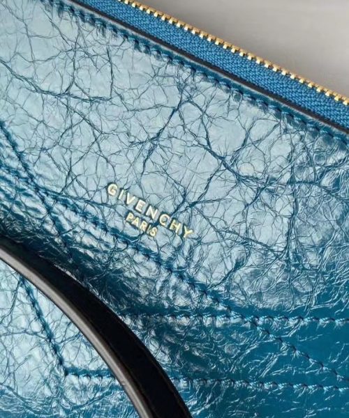Givenchy Messenger Bag Blue For Women, Women's Handbags, Shoulder And Crossbody Bags 9.8in/25cm GVC