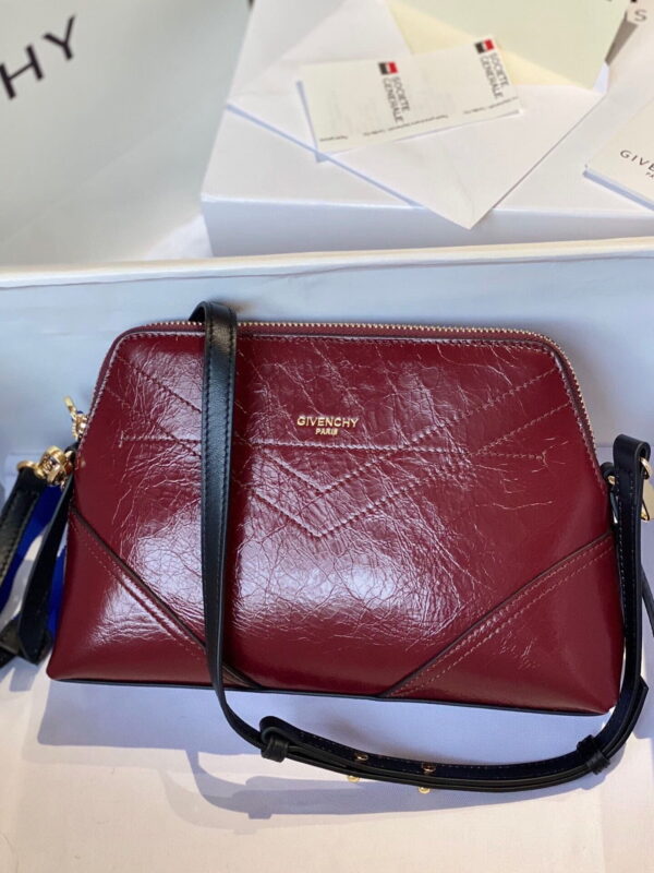 Givenchy Messenger Bag Burgundy For Women, Women's Handbags, Shoulder And Crossbody Bags 9.8in/25cm GVC