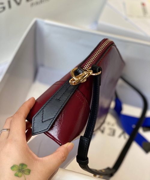 Givenchy Messenger Bag Burgundy For Women, Women's Handbags, Shoulder And Crossbody Bags 9.8in/25cm GVC