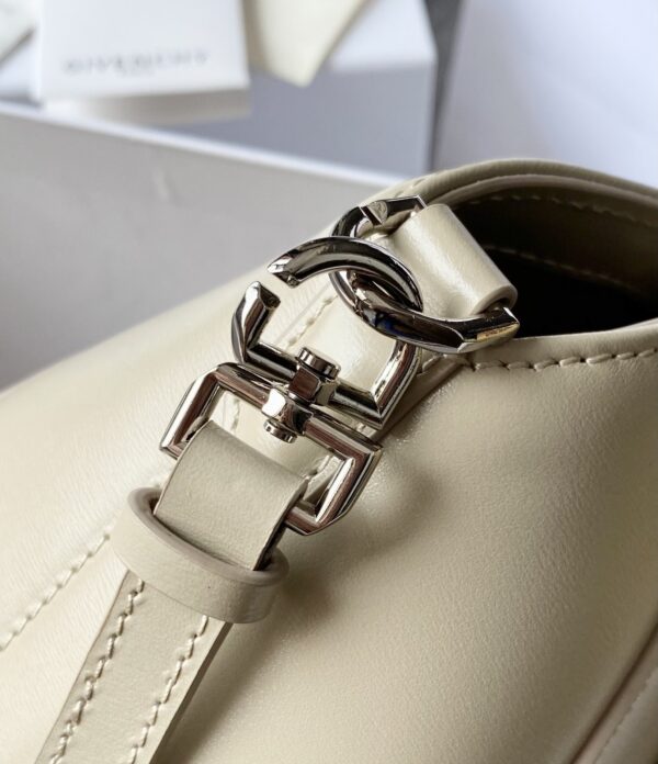 Givenchy Mini Antigona Lock Bag Beige For Women, Women's Handbags, Shoulder Bags 8.7in/22cm GVC