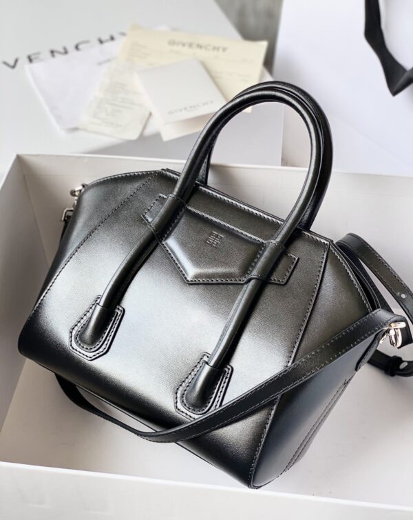 Givenchy Mini Antigona Lock Bag Black For Women, Women's Handbags, Shoulder Bags 8.7in/22cm GVC