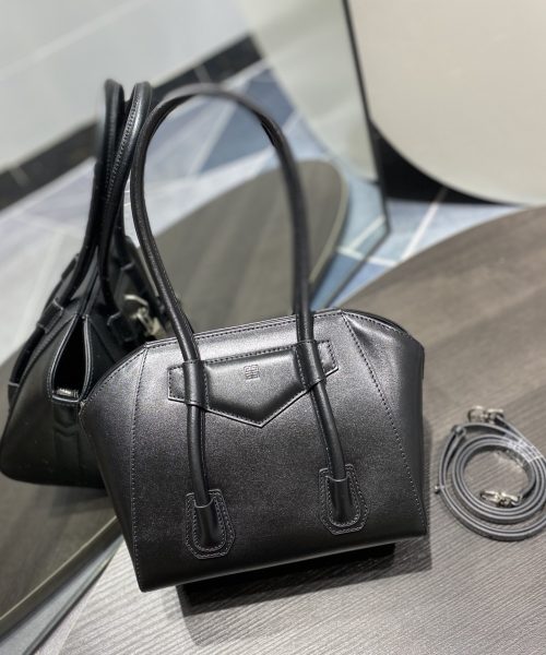 Givenchy Mini Antigona Lock Bag Black For Women, Women's Handbags, Shoulder Bags 8.7in/22cm GVC
