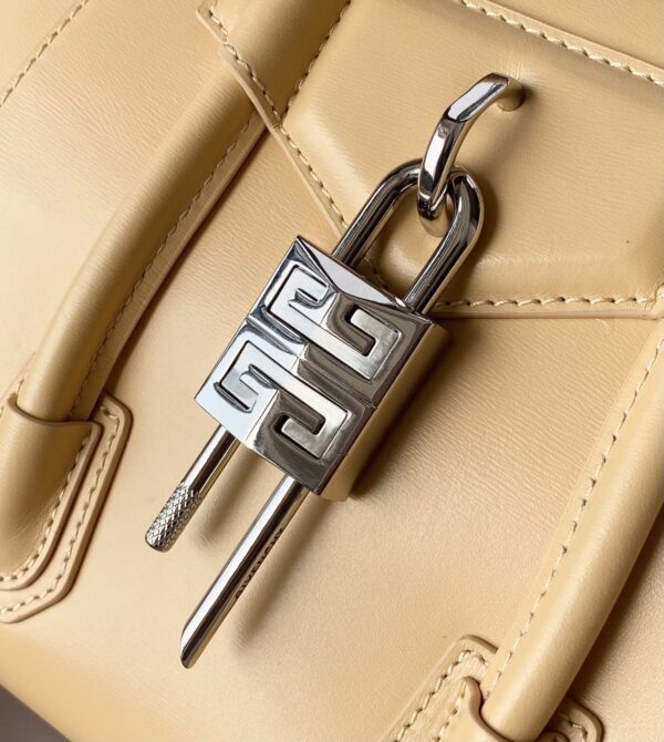 Givenchy Mini Antigona Lock Bag Caramel For Women, Women's Handbags, Shoulder Bags 8.7in/22cm GVC
