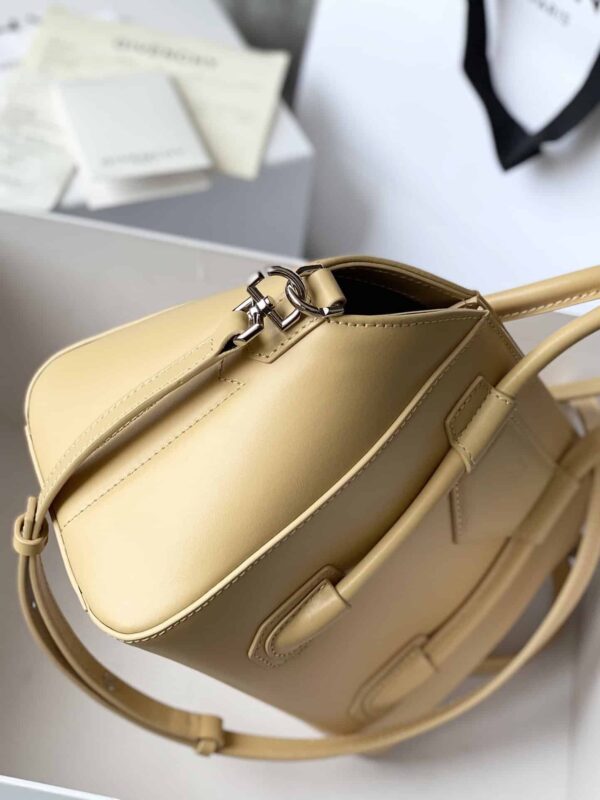 Givenchy Mini Antigona Lock Bag Caramel For Women, Women's Handbags, Shoulder Bags 8.7in/22cm GVC