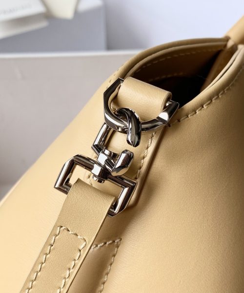 Givenchy Mini Antigona Lock Bag Caramel For Women, Women's Handbags, Shoulder Bags 8.7in/22cm GVC