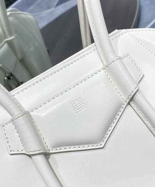 Givenchy Mini Antigona Lock Bag Ivory For Women, Women's Handbags, Shoulder Bags 8.7in/22cm GVC BB50J0B16S-105