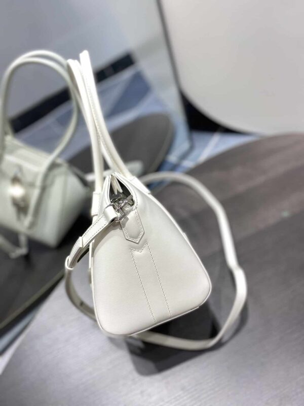 Givenchy Mini Antigona Lock Bag Ivory For Women, Women's Handbags, Shoulder Bags 8.7in/22cm GVC BB50J0B16S-105