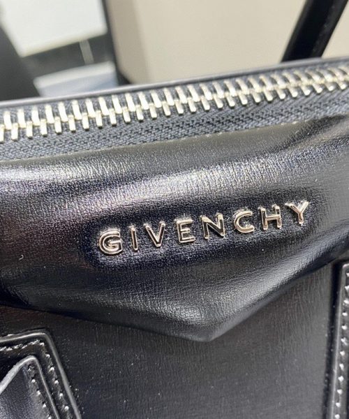 Givenchy Mini Antigona Sport Bag Black For Women, Women's Handbags, Shoulder Bags 8.7in/22cm GVC BB50P6B1A4-001