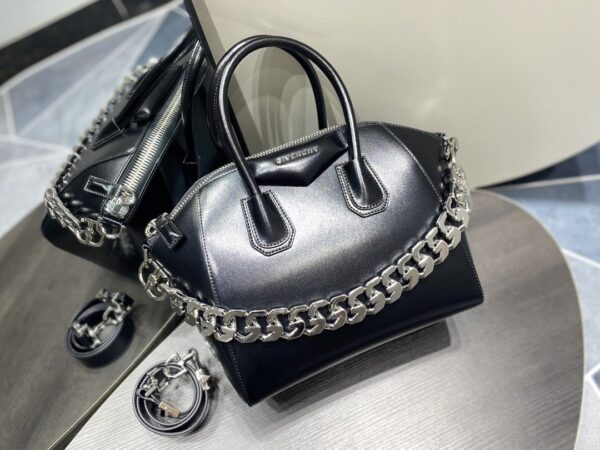 Givenchy Mini Antigona Sport Bag Black For Women, Women's Handbags, Shoulder Bags 8.7in/22cm GVC BB50P6B1A4-001