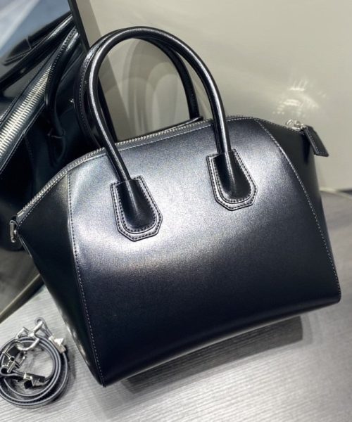 Givenchy Mini Antigona Sport Bag Black For Women, Women's Handbags, Shoulder Bags 8.7in/22cm GVC BB50P6B1A4-001