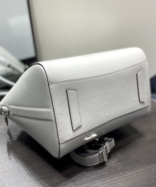 Givenchy Mini Antigona Sport Bag Ivory For Women, Women's Handbags, Shoulder Bags 8.7in/22cm GVC