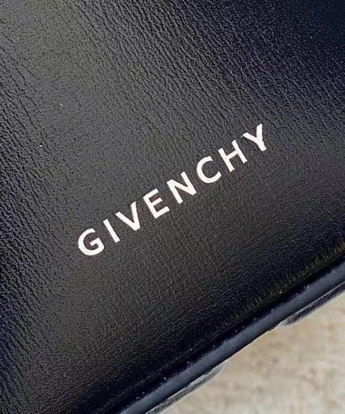 Givenchy Mini Cut Out Bucket Bag Black For Women, Women's Handbags, Shoulder Bags 6.3in/16cm GVC BB50NRB1GV-001