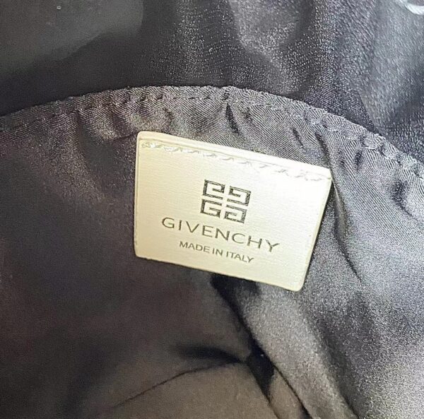 Givenchy Mini Cut Out Bucket Bag Black For Women, Women's Handbags, Shoulder Bags 6.3in/16cm GVC BB50NRB1GV-001