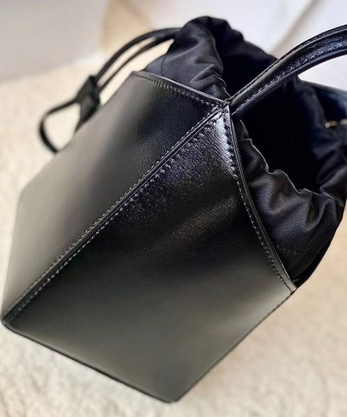 Givenchy Mini Cut Out Bucket Bag Black For Women, Women's Handbags, Shoulder Bags 6.3in/16cm GVC BB50NRB1GV-001