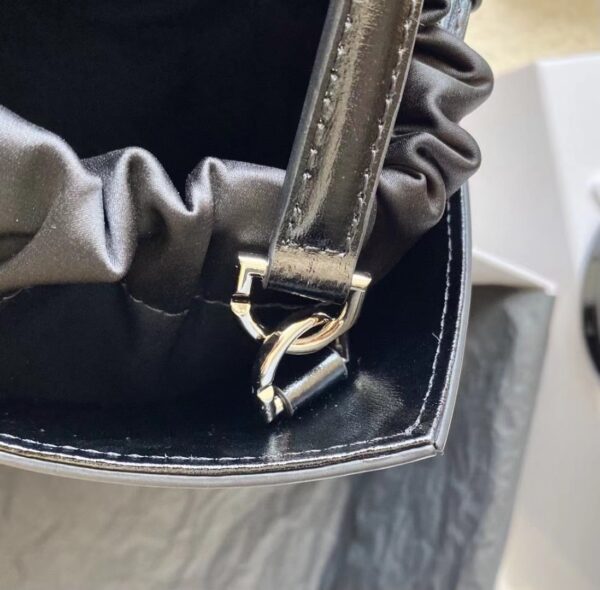 Givenchy Mini Cut Out Bucket Bag Black For Women, Women's Handbags, Shoulder Bags 6.3in/16cm GVC BB50NRB1GV-001