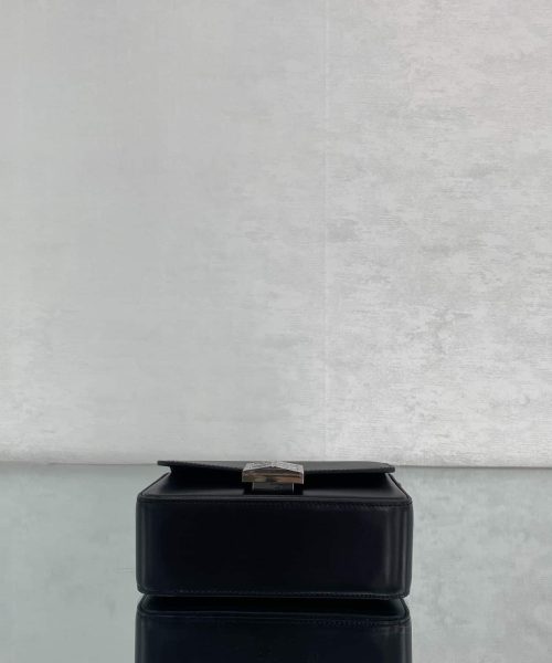 Givenchy Small 4G Bag Black For Women, Women's Handbags, Shoulder Bags 6.5in/16.5cm GVC BB50HDB15S-001