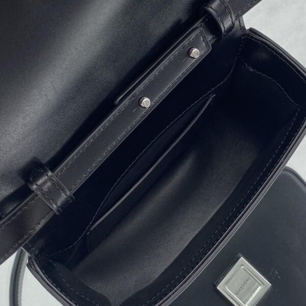 Givenchy Small 4G Bag Black For Women, Women's Handbags, Shoulder Bags 6.5in/16.5cm GVC BB50HDB15S-001