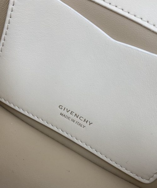 Givenchy Small 4G Bag Ivory For Women, Women's Handbags, Shoulder Bags 6.5in/16.5cm GVC