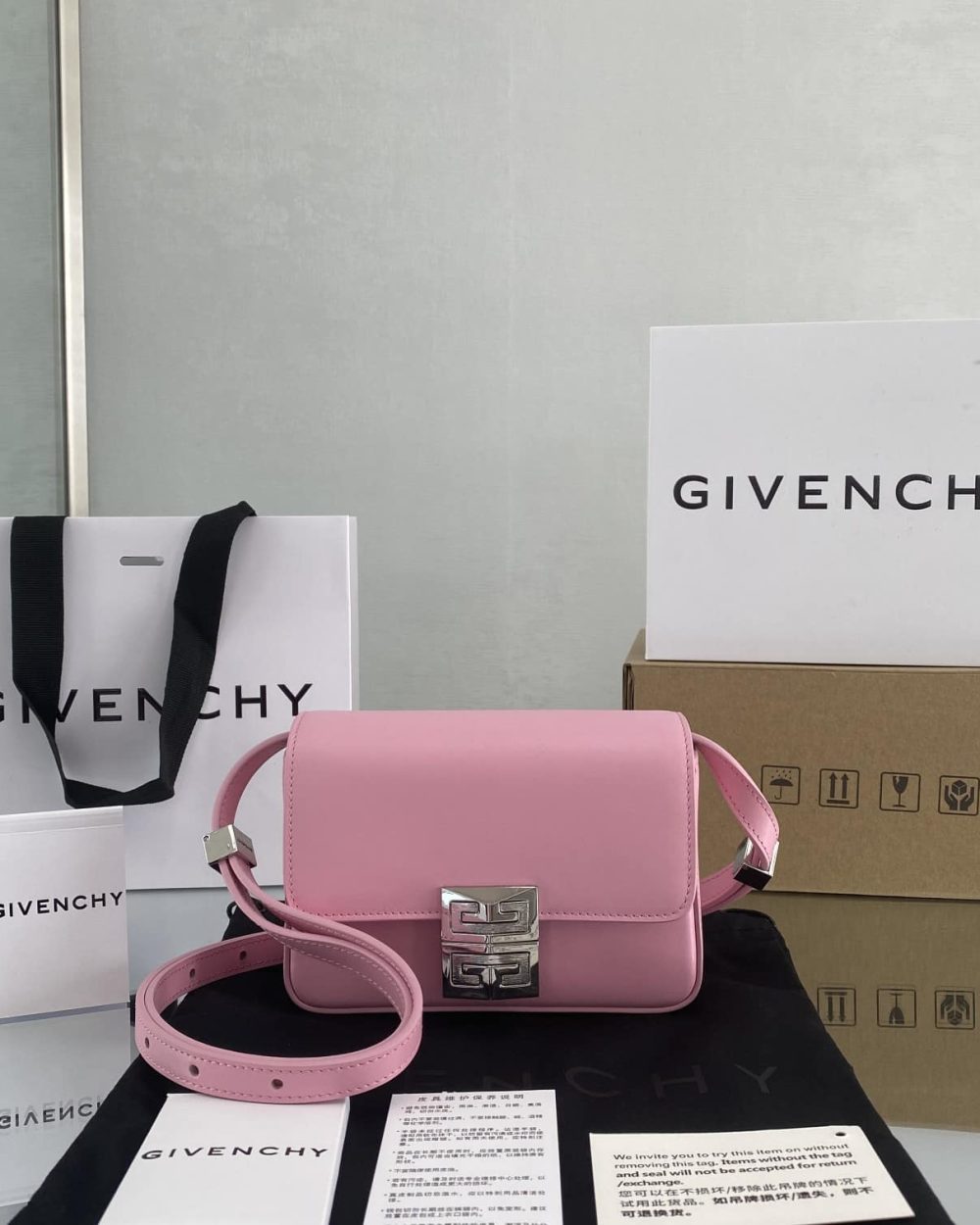 Givenchy Small 4G Bag Pink For Women, Women's Handbags, Shoulder Bags 6.5in/16.5cm GVC