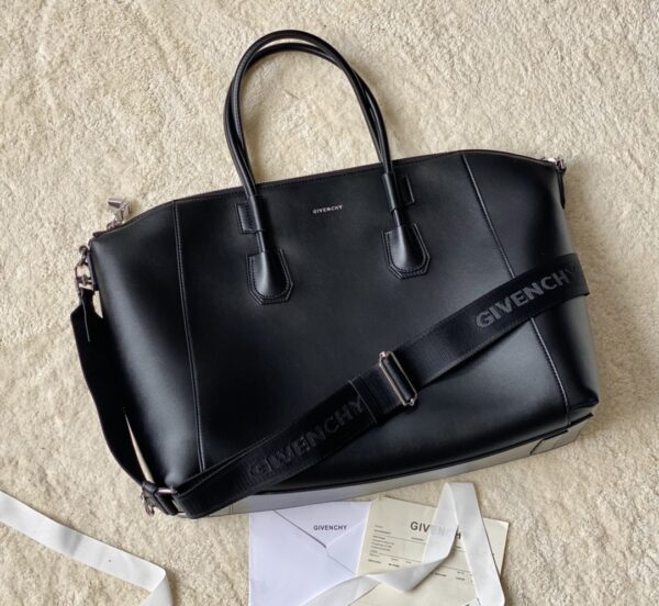 Givenchy Small Antigona Sport Bag Black For Women, Women's Handbags, Shoulder Bags 13in/33cm GVC