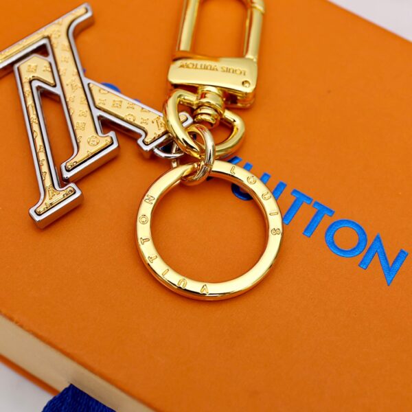 GJ01 – Key holder and bag charm