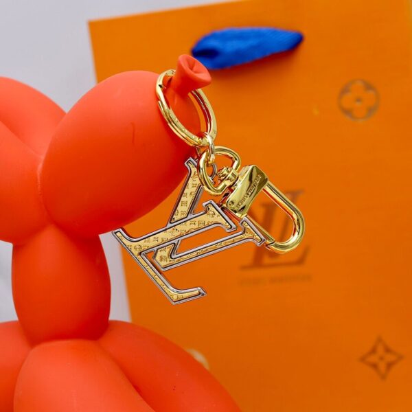 GJ01 – Key holder and bag charm