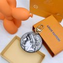 GJ02 – Key holder and bag charm