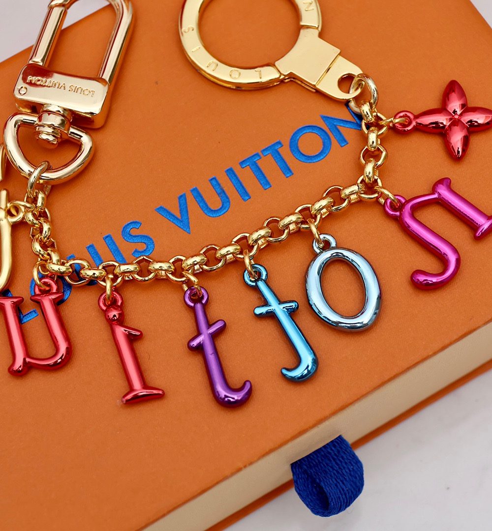 GJ03 – Key holder and bag charm