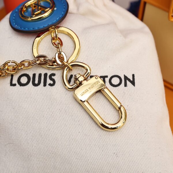 GJ04 – Key holder and bag charm