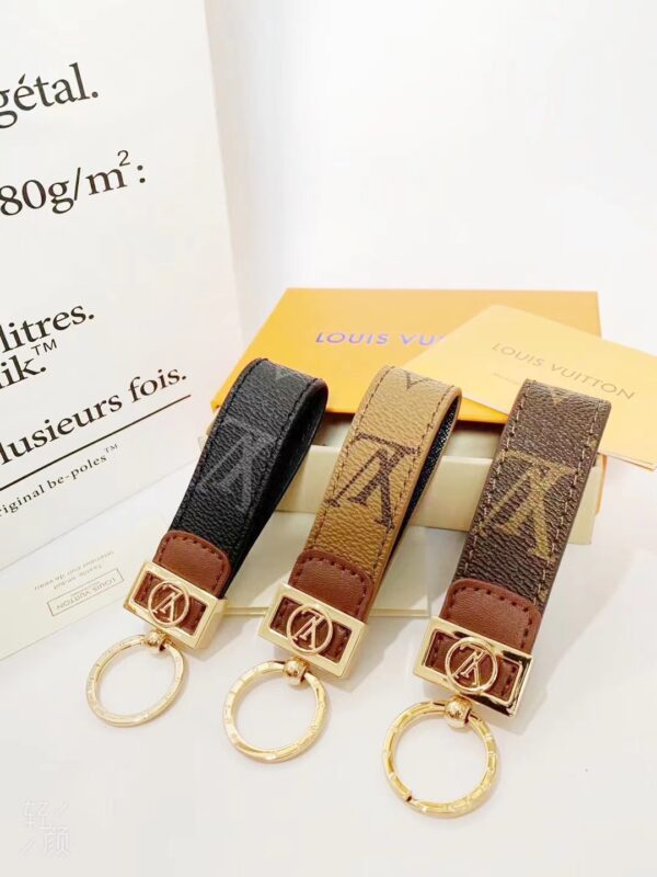 GJ07 – Key holder and bag charm