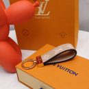 GJ08 – Key holder and bag charm