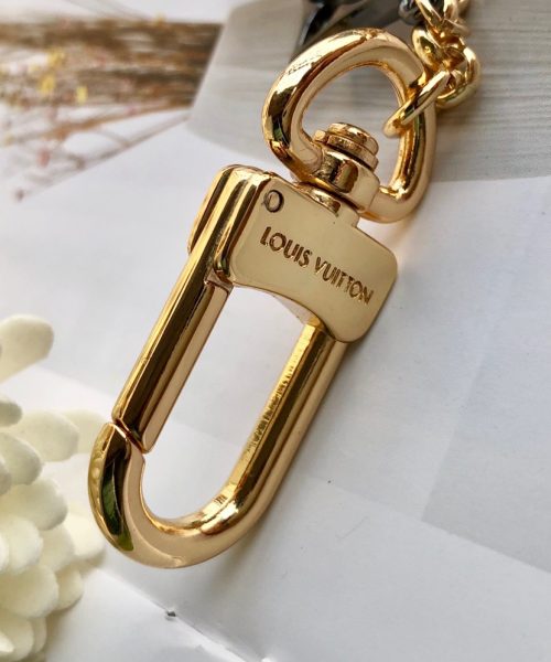 GJ10 – Key holder and bag charm