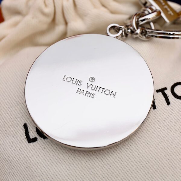 GJ12 – Key holder and bag charm