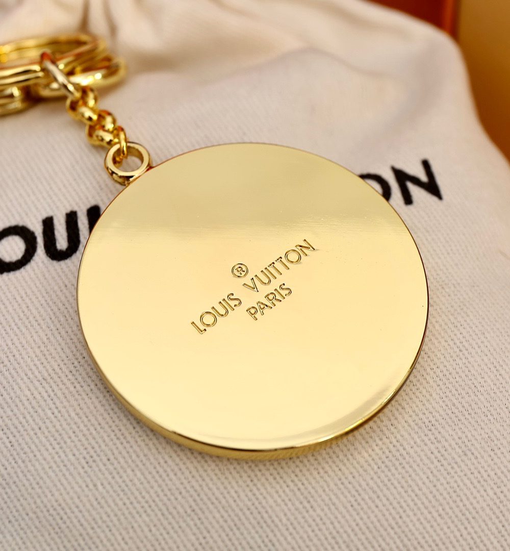 GJ12 – Key holder and bag charm