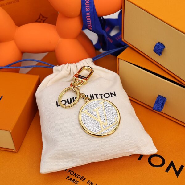 GJ12 – Key holder and bag charm