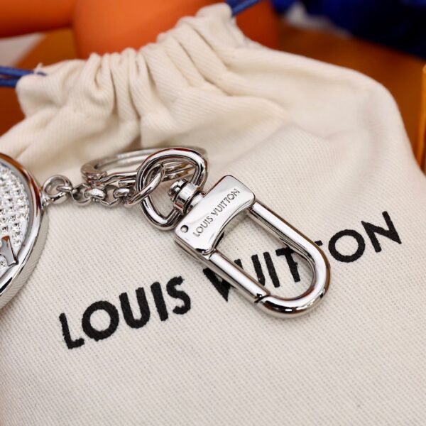 GJ12 – Key holder and bag charm