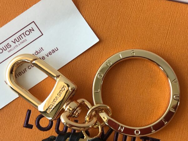 GJ13 – Key holder and bag charm