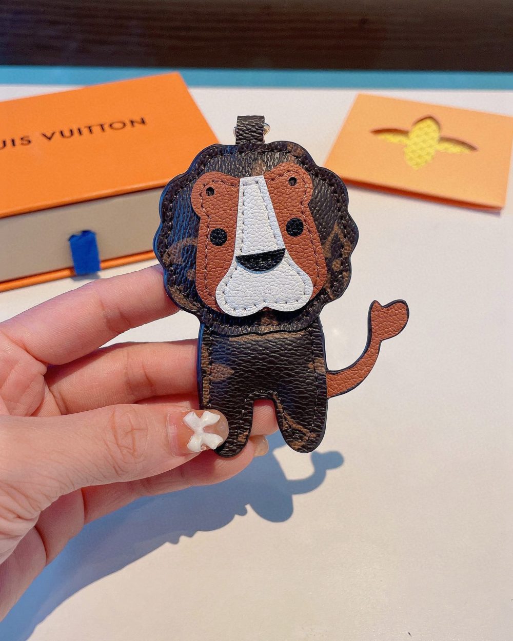 GJ15 – Key holder and bag charm