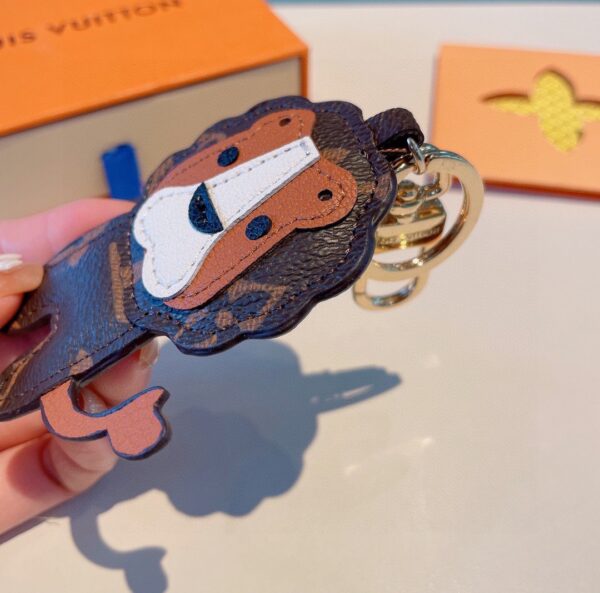 GJ15 – Key holder and bag charm
